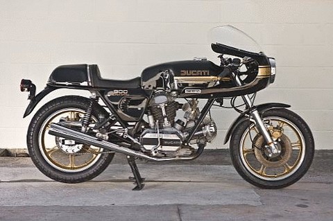 ducati 900 supersport