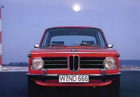 BMW 2002 - Motorbase BMW 2002 - Motorbase