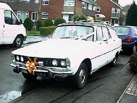 Rover 2200TC Estate or Estoura. All of the P6 Estates were conversions carried out on saloons.