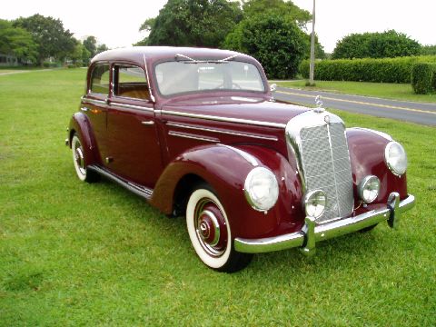 Mercedes-Benz 220