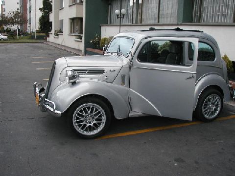Ford Anglia E494A