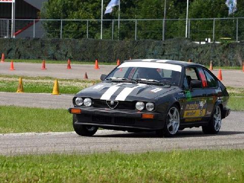 Alfa Romeo GTV6