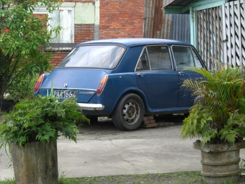 Morris 1300