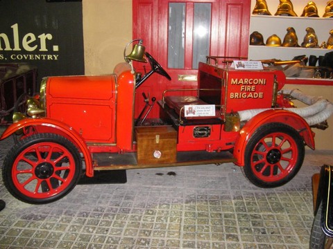 Gwynne Eight Fire Appliance, Marconi Fire Engine in the UK