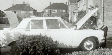 Ford Zephyr 4 Mk III 211E