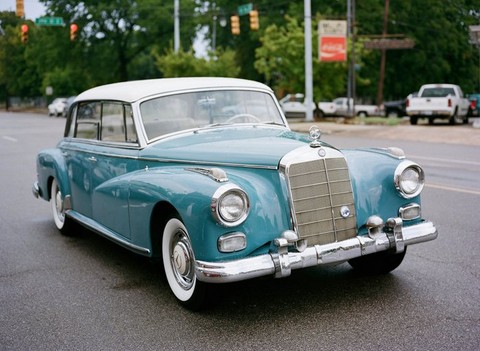 Mercedes-Benz 300D