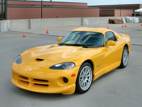 Yellow 2001 Dodge Viper